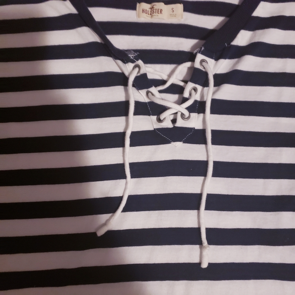 Lace-Up Top - Picture 2 of 5